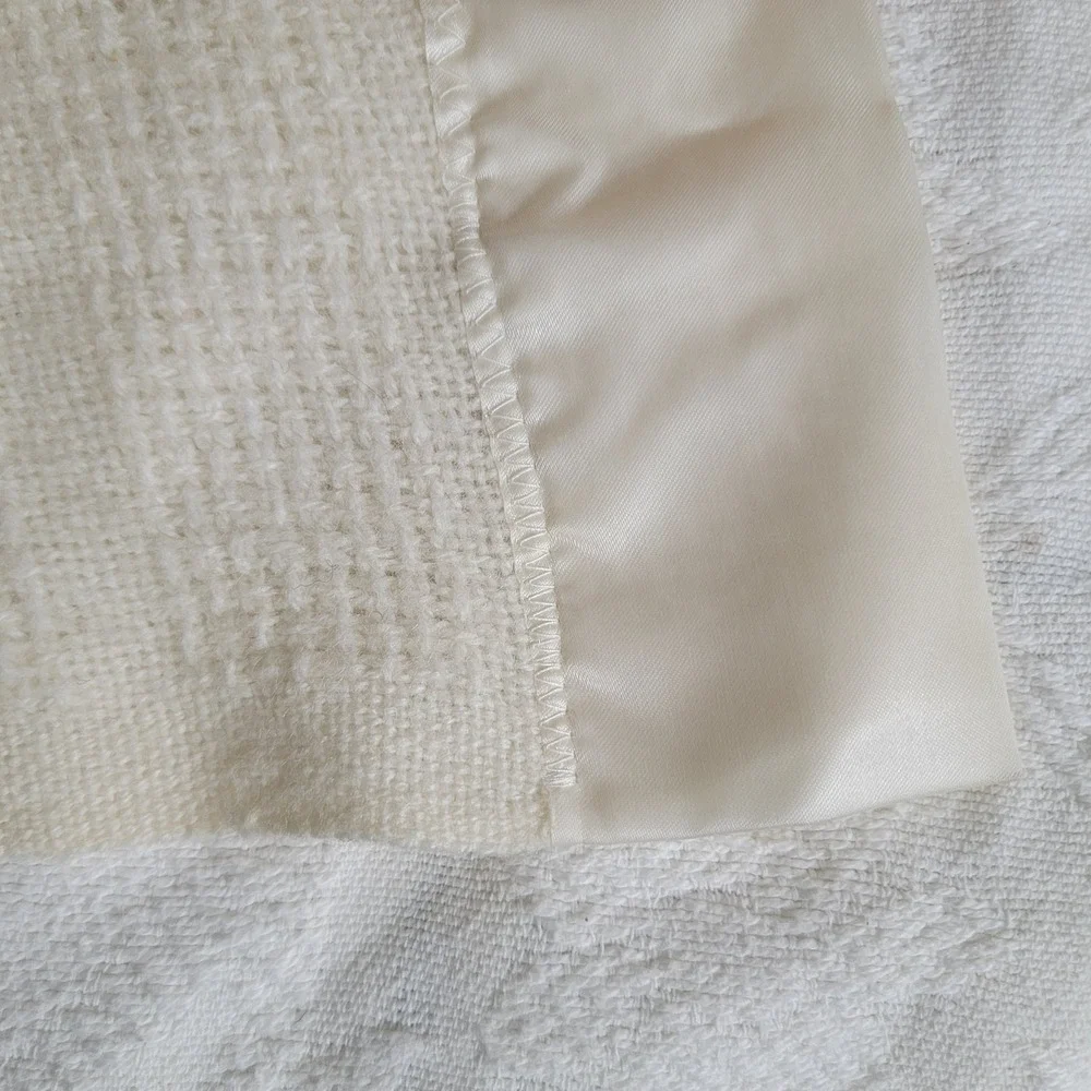 Faribo VTG Wool Blend Waffle Weave Blanket Satin Trim Cream Made in USA 83